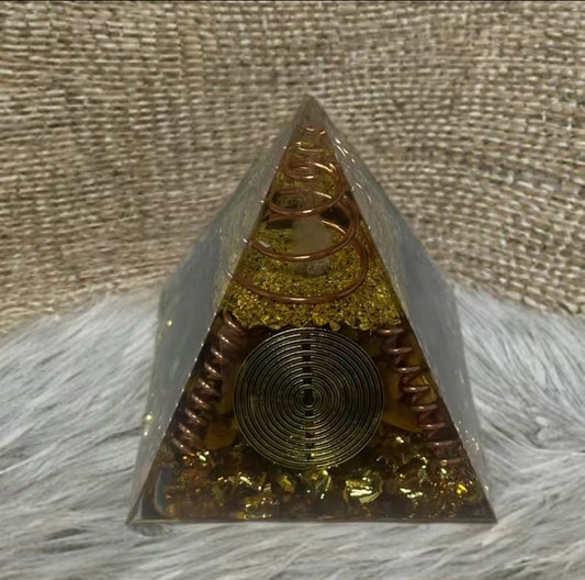Lion Wisdom Orgone Pyramid