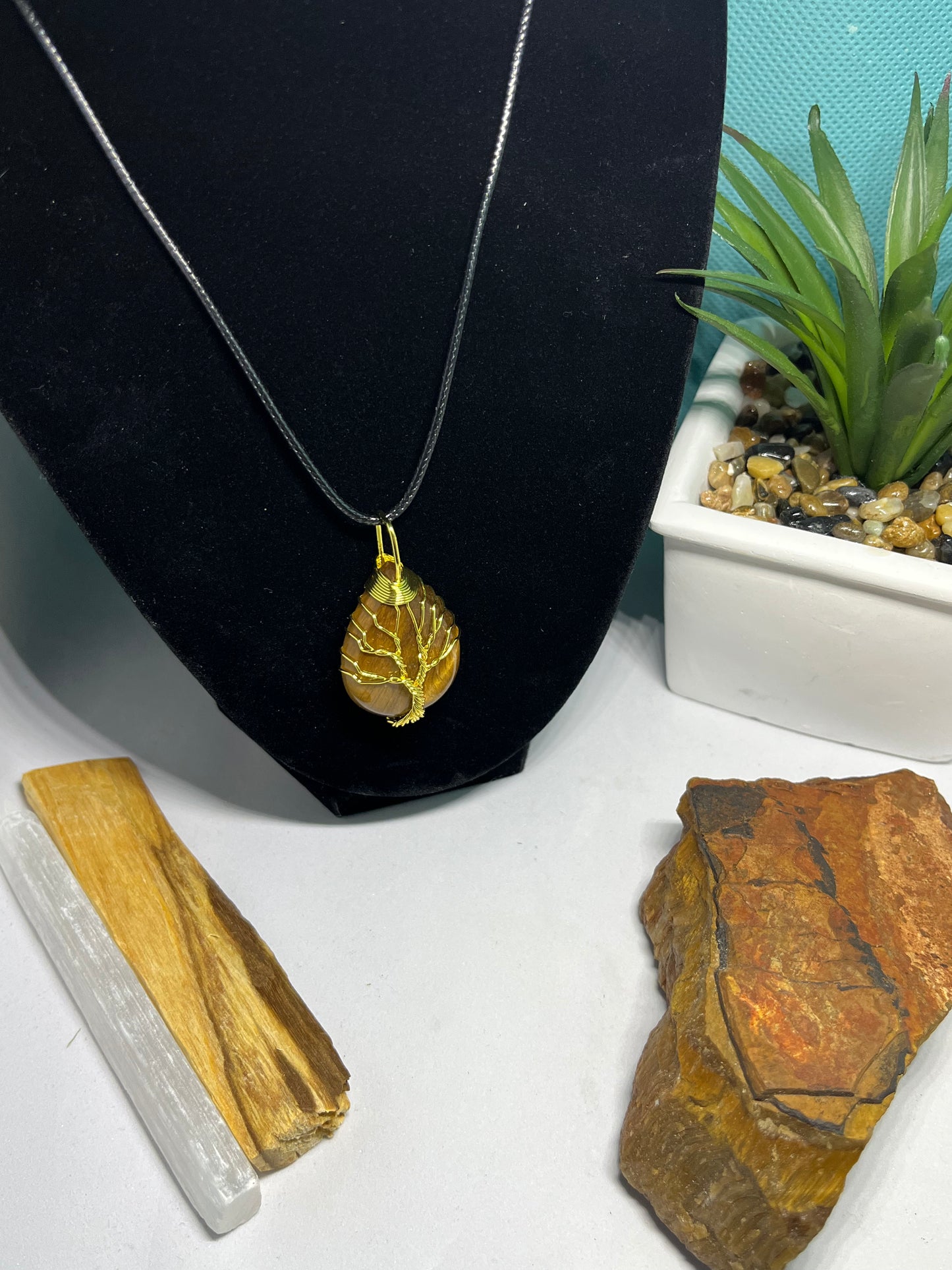 Tree of Life Pendants – Spiritual Balance & Protection 🌳